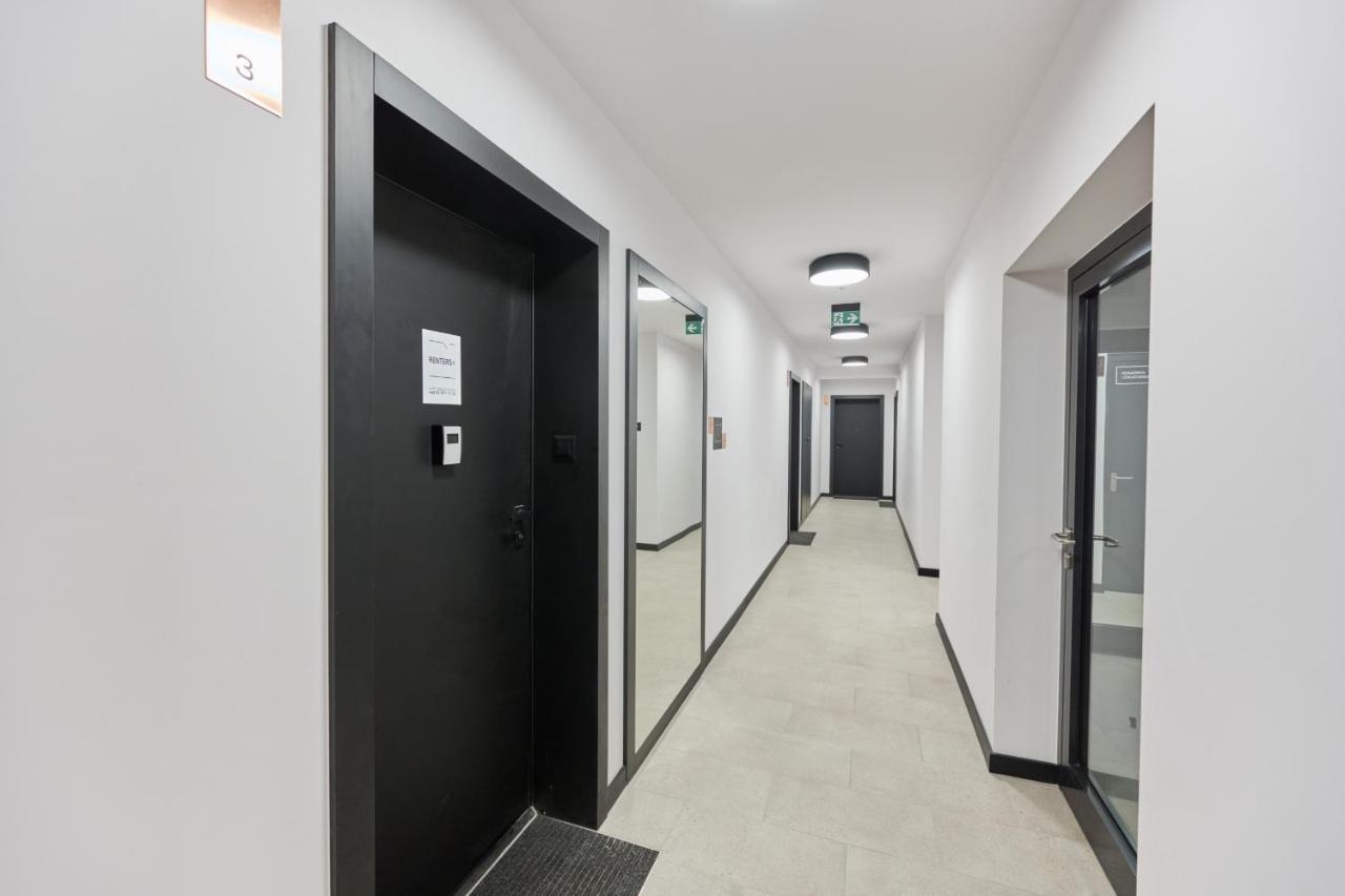 Nowoczesny Apartament Z Balkonem I Parkingiem W Centrum Wroclawia By Noclegi Renters Eksteriør bilde